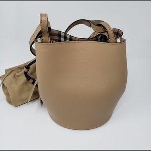 Like New Burberry Haymarket Bucket Crossbody Bag.